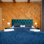 River Aparthouse * زاكوباني