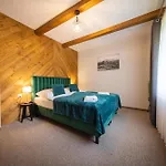 River Aparthouse * زاكوباني
